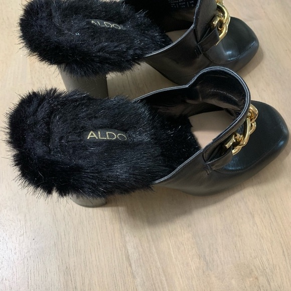 Aldo size 8.5 mule with block heals - Picture 3 of 6